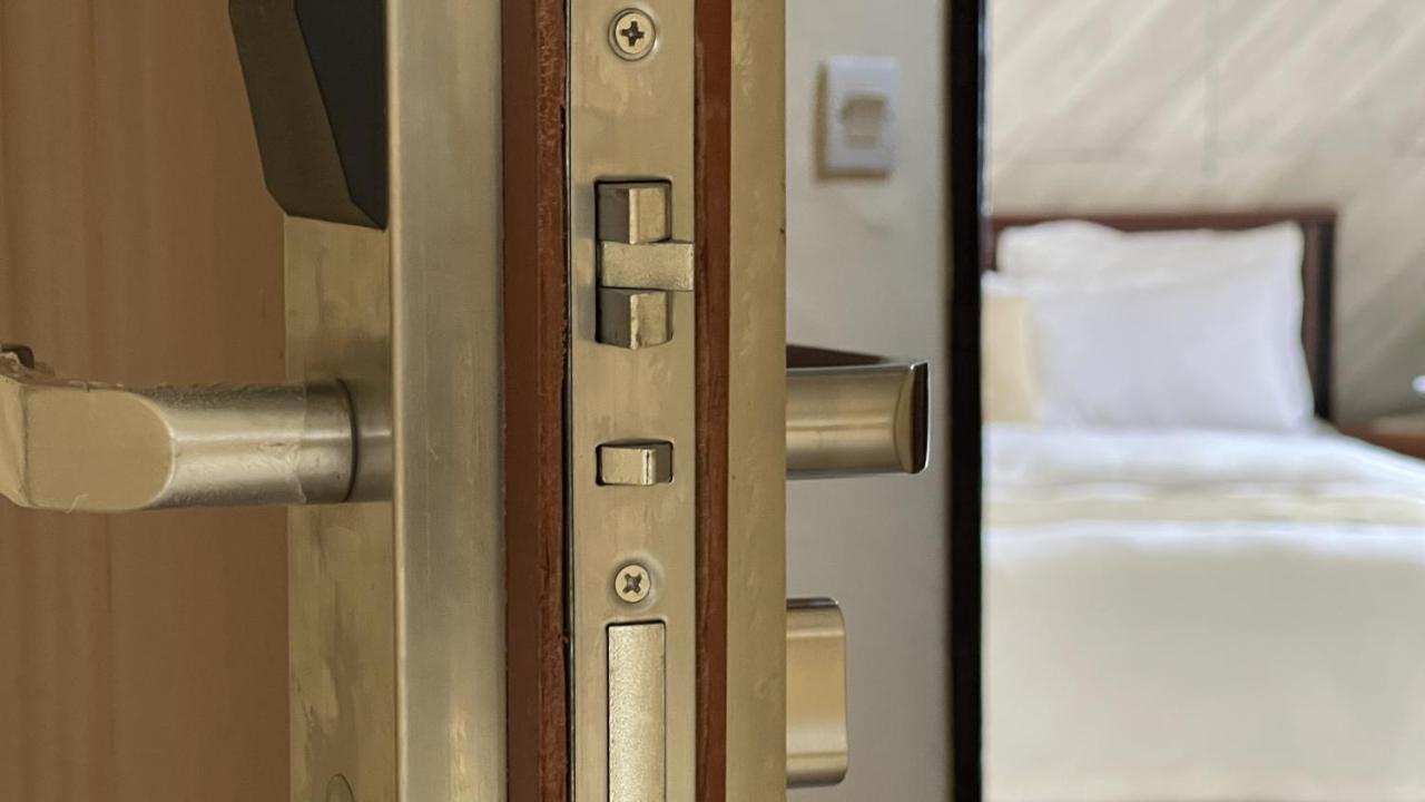 Hotel Les Polygones Kribi Eksteriør billede