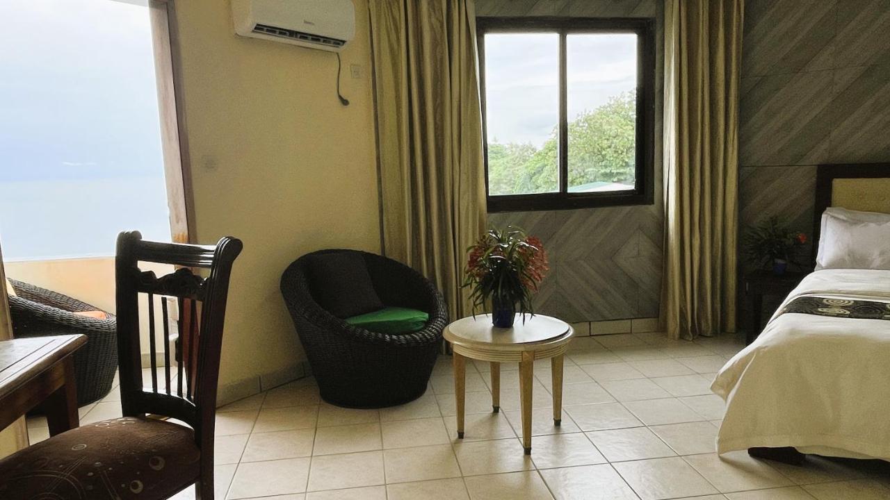Hotel Les Polygones Kribi Eksteriør billede