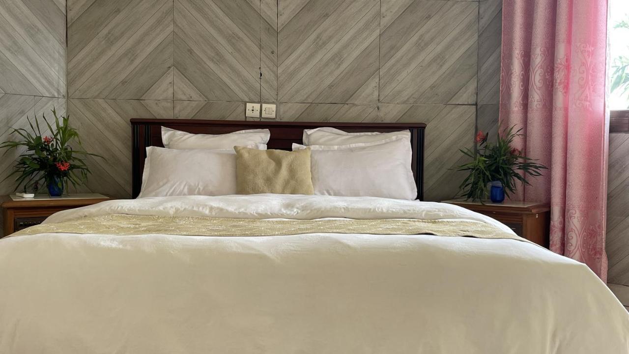 Hotel Les Polygones Kribi Eksteriør billede