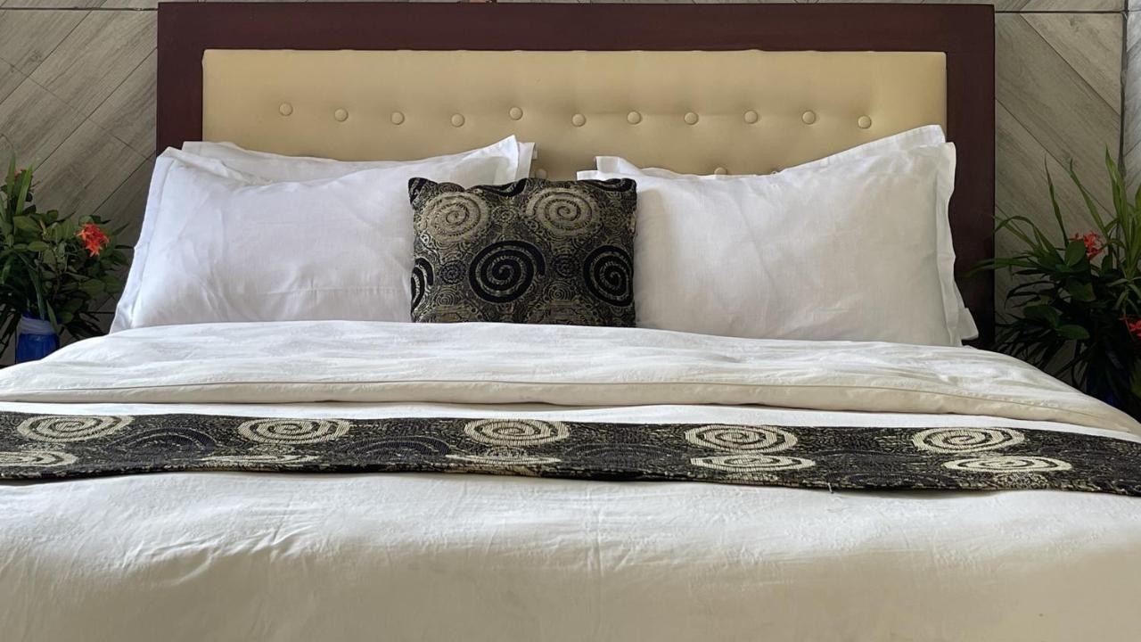Hotel Les Polygones Kribi Eksteriør billede
