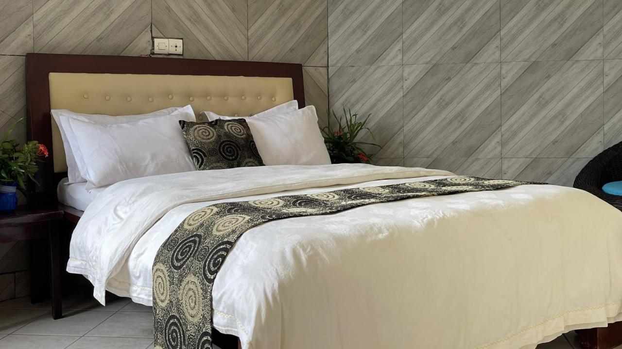 Hotel Les Polygones Kribi Eksteriør billede